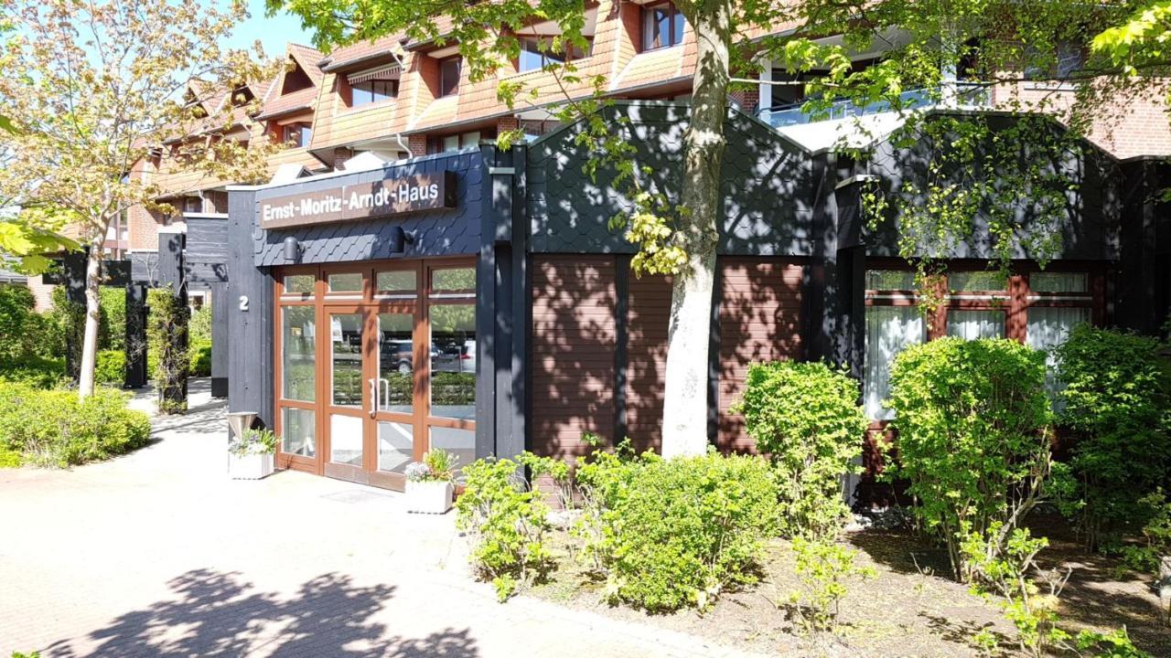 Pematra Ferienwohnungen Ostseestrasse 2 Любек Екстериор снимка
