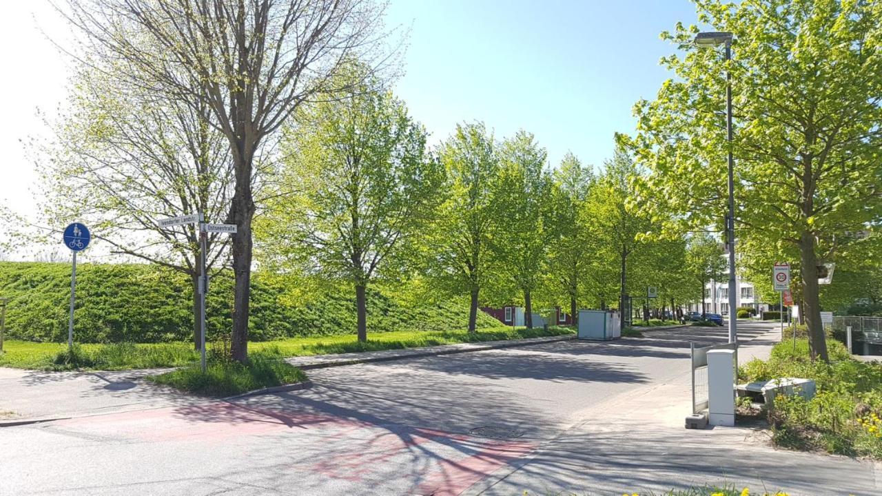 Pematra Ferienwohnungen Ostseestrasse 2 Любек Екстериор снимка