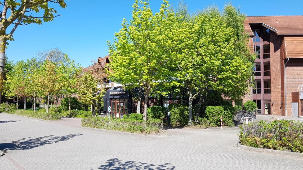 Pematra Ferienwohnungen Ostseestrasse 2 Любек Екстериор снимка