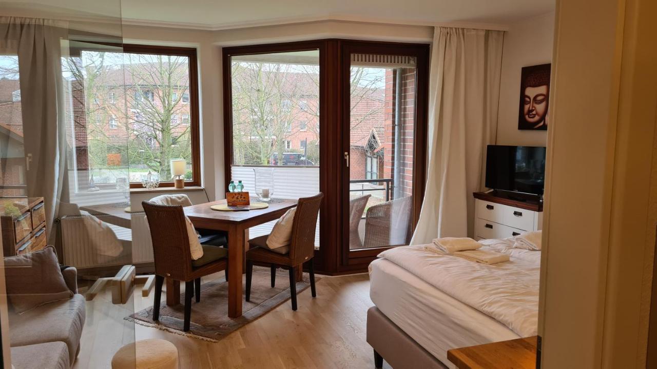 Pematra Ferienwohnungen Ostseestrasse 2 Любек Екстериор снимка